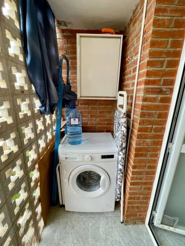 1 sovrum Lägenhet till salu i Benidorm med pool - 179 000 € (Ref: 9534463)