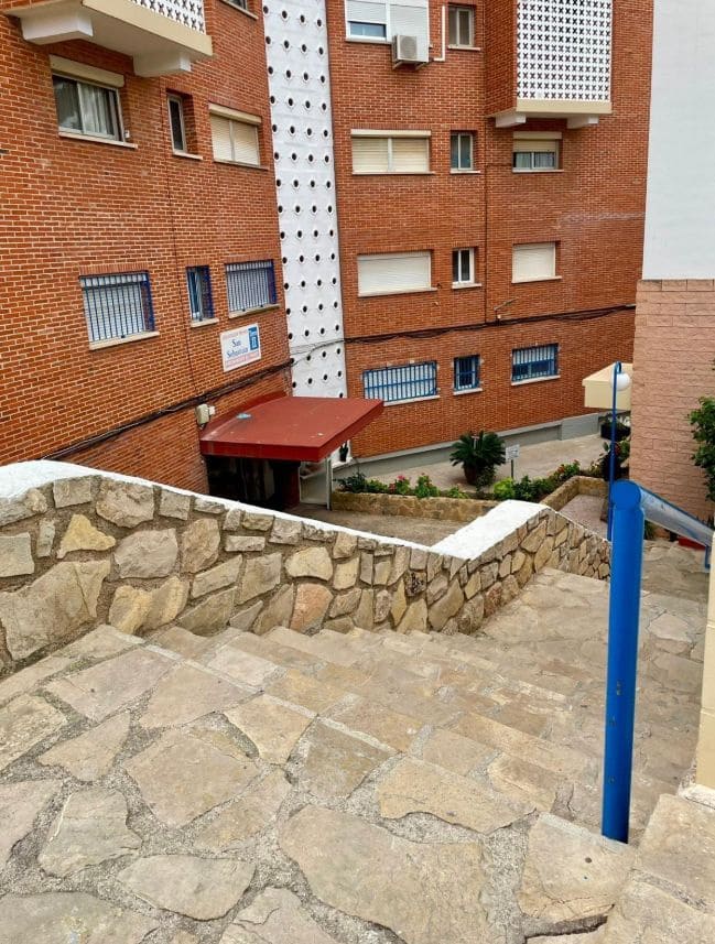 1 sovrum Lägenhet till salu i Benidorm med pool - 179 000 € (Ref: 9534463)