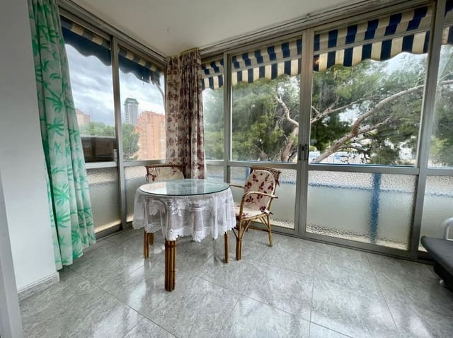 1 sovrum Lägenhet till salu i Poniente, Benidorm med pool - 179 000 € (Ref: 9534463)