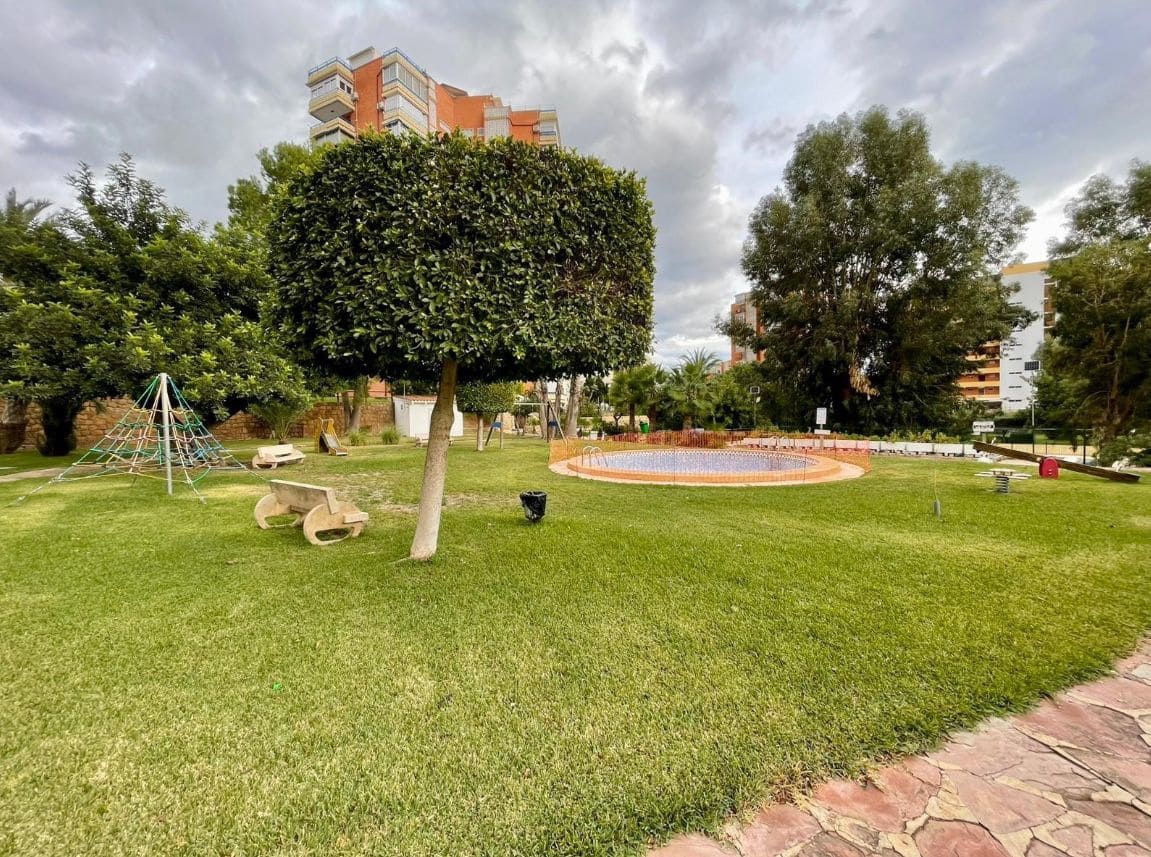 1 sovrum Lägenhet till salu i Benidorm med pool - 179 000 € (Ref: 9534463)