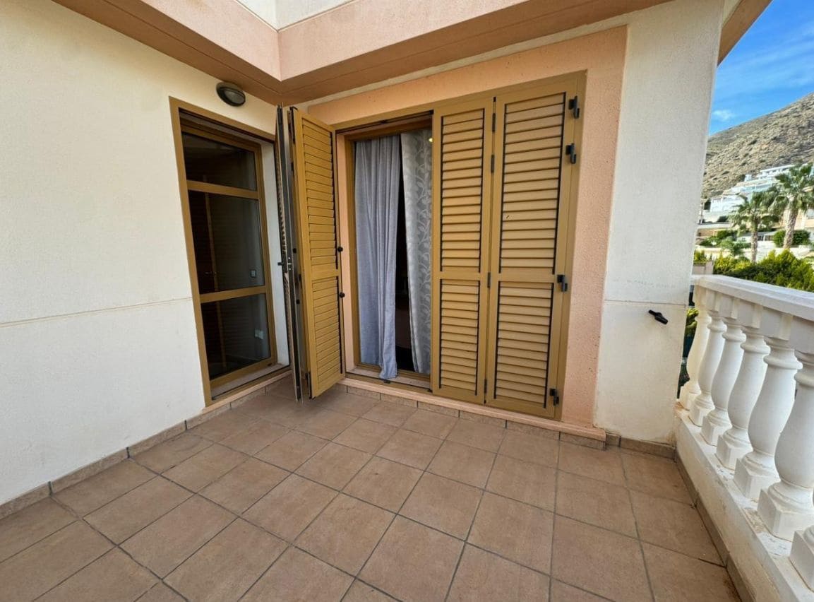 2 bedroom Apartment for sale in Finestrat with pool garage - € 250,000 (Ref: 9534464)