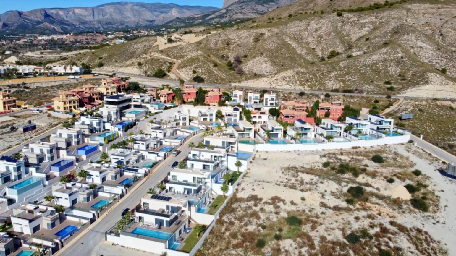 5 sovrum Villa till salu i Benidorm med pool garage - 895 000 € (Ref: 9534465)