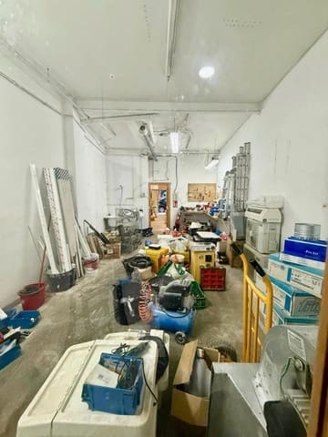 Erhverv til salg i Poniente, Benidorm med swimmingpool - € 139.000 (Ref: 9538976)