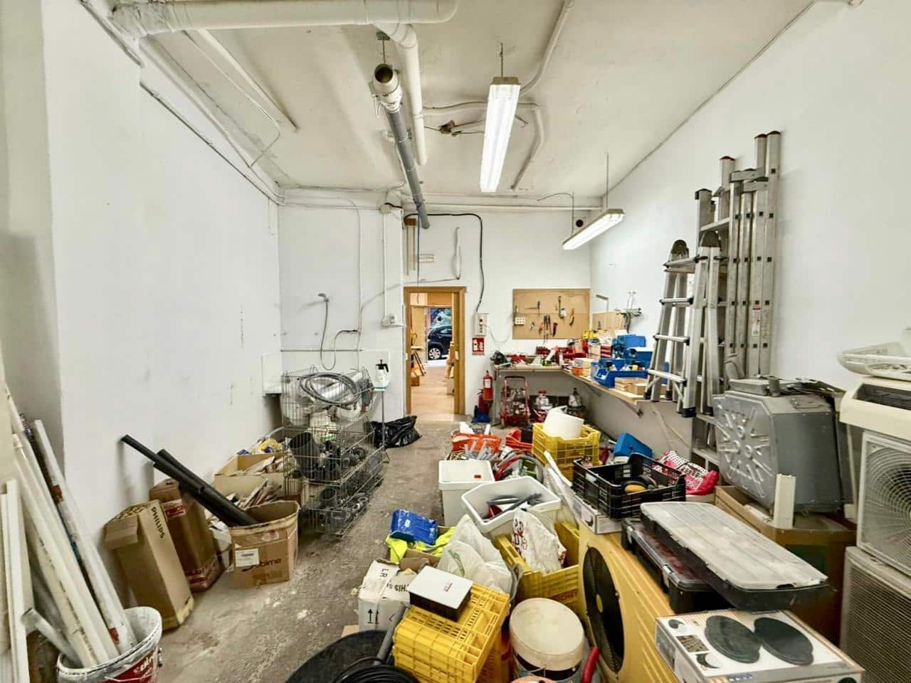 Erhverv til salg i Benidorm med swimmingpool - € 139.000 (Ref: 9538976)