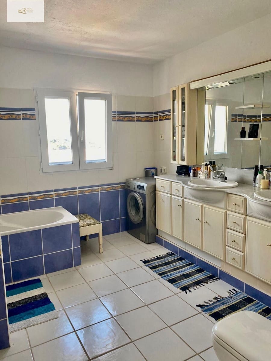 4 soveværelse Rækkehus til salg i Altea med swimmingpool - € 800.000 (Ref: 9538980)