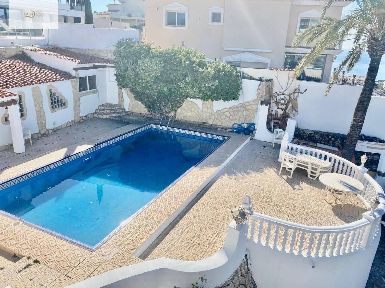 4 soveværelse Rækkehus til salg i Altea med swimmingpool - € 800.000 (Ref: 9538980)