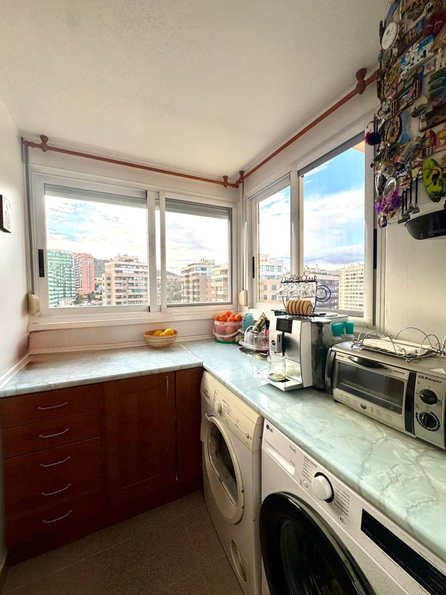 2 Zimmer Apartment zu verkaufen in La Villajoyosa / Vila Joiosa mit Pool - 262.500 € (Ref: 9539095)