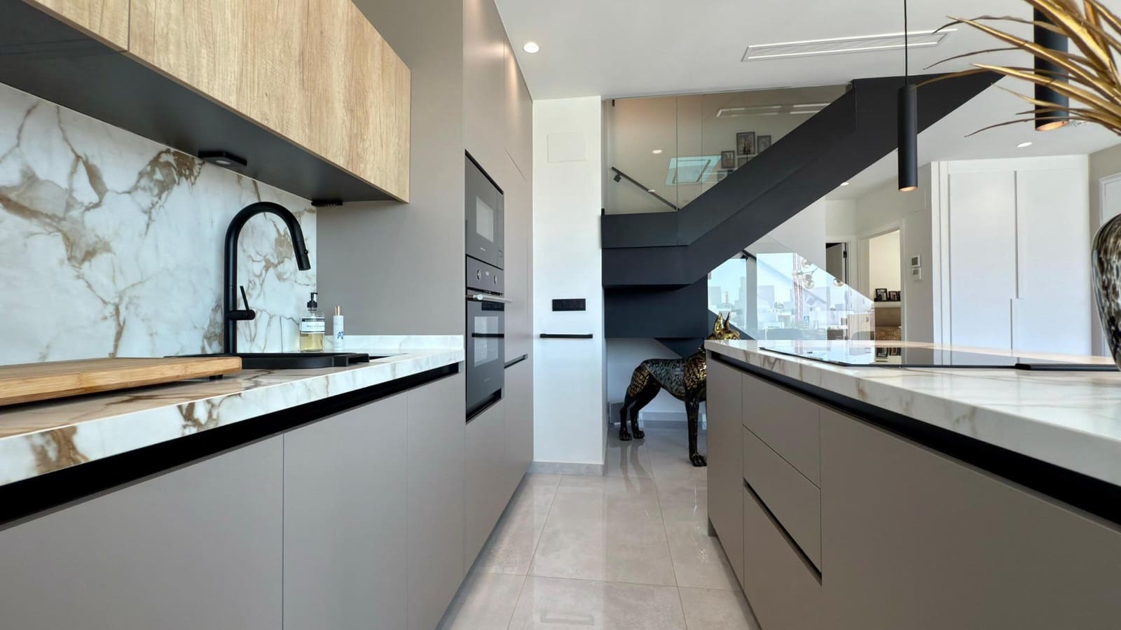 3 quarto Moradia para venda em Finestrat com piscina garagem - 680 000 € (Ref: 9539098)