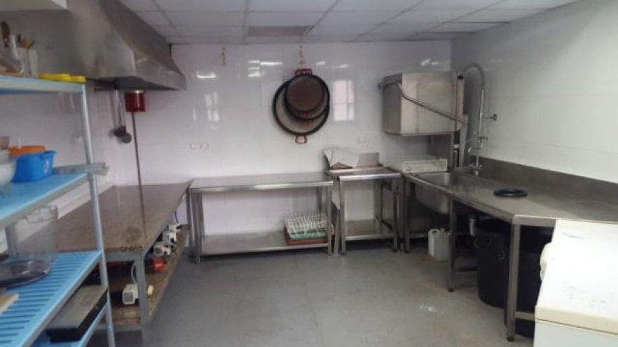 Restaurant/Bar til salg i Calpe / Calp med swimmingpool - € 500.000 (Ref: 9539145)