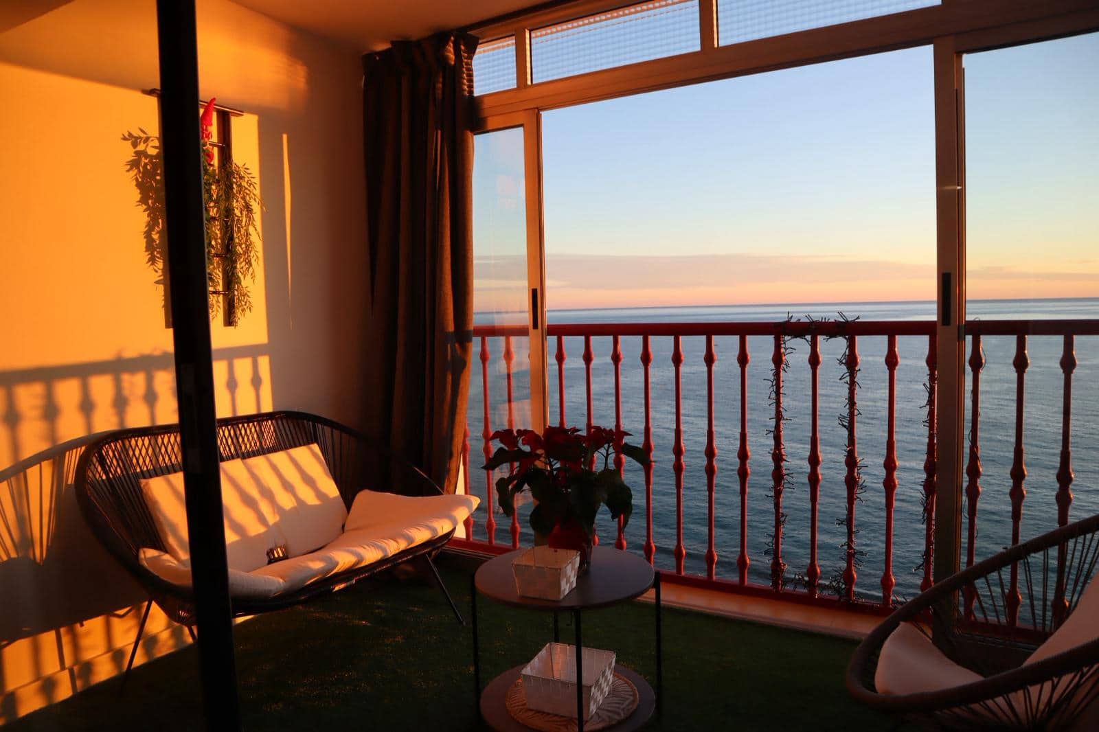 1 soveværelse Lejlighed til salg i Benidorm med swimmingpool - € 269.000 (Ref: 9544086)