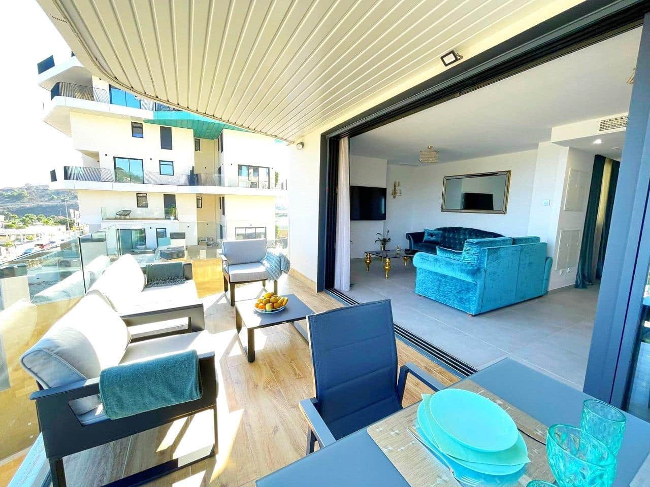 3 bedroom Apartment for sale in La Villajoyosa / Vila Joiosa with garage - € 690,000 (Ref: 9547001)