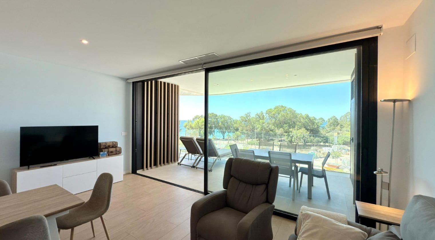 2 Zimmer Apartment zu verkaufen in La Villajoyosa / Vila Joiosa mit Pool Garage - 699.000 € (Ref: 9547002)