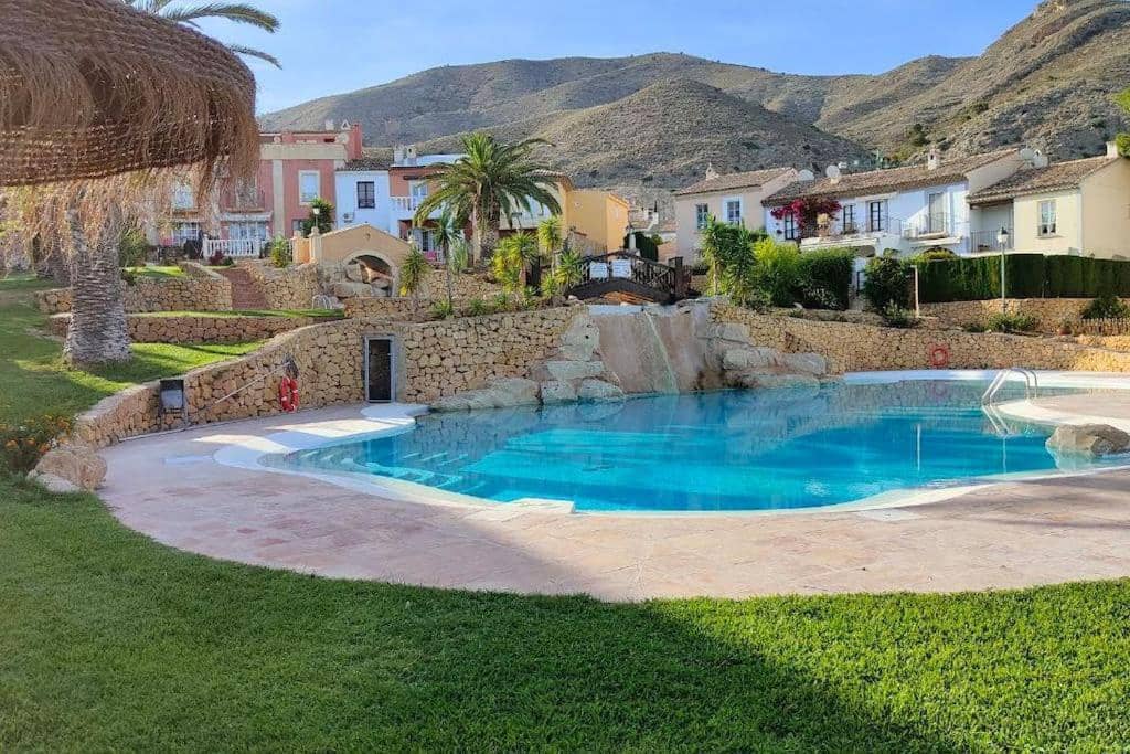 2 soveværelse Rækkehus til salg i Finestrat med swimmingpool - € 350.000 (Ref: 9548611)