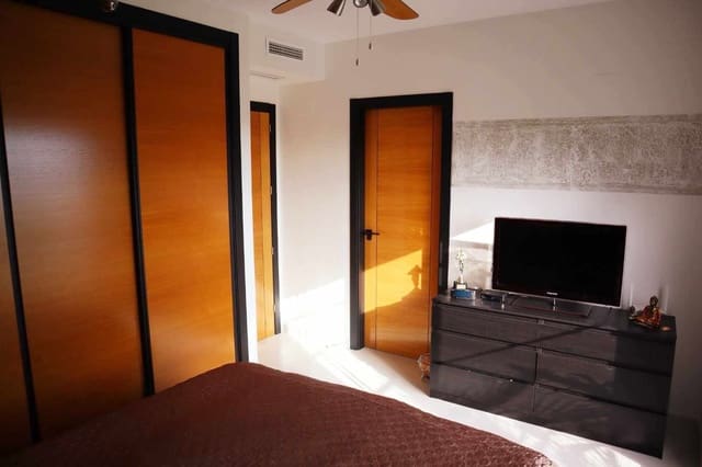 4 bedroom Terraced Villa for sale in La Nucia with pool garage - € 339,000 (Ref: 9552345)