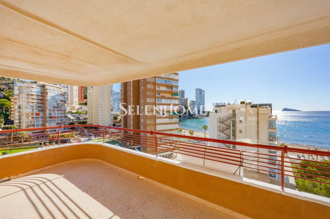 2 chambre Appartement à vendre à Benidorm avec piscine garage - 493 000 € (Ref: 9553179)