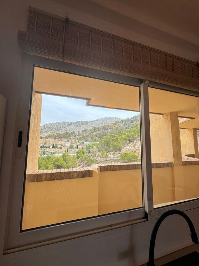 2 soverom Leilighet til salgs i Benidorm med svømmebasseng garasje - € 225 000 (Ref: 9588349)