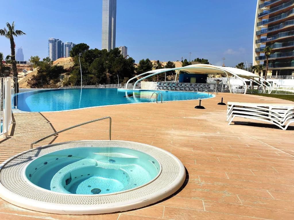 3 soveværelse Lejlighed til salg i Benidorm med swimmingpool garage - € 699.000 (Ref: 9588350)