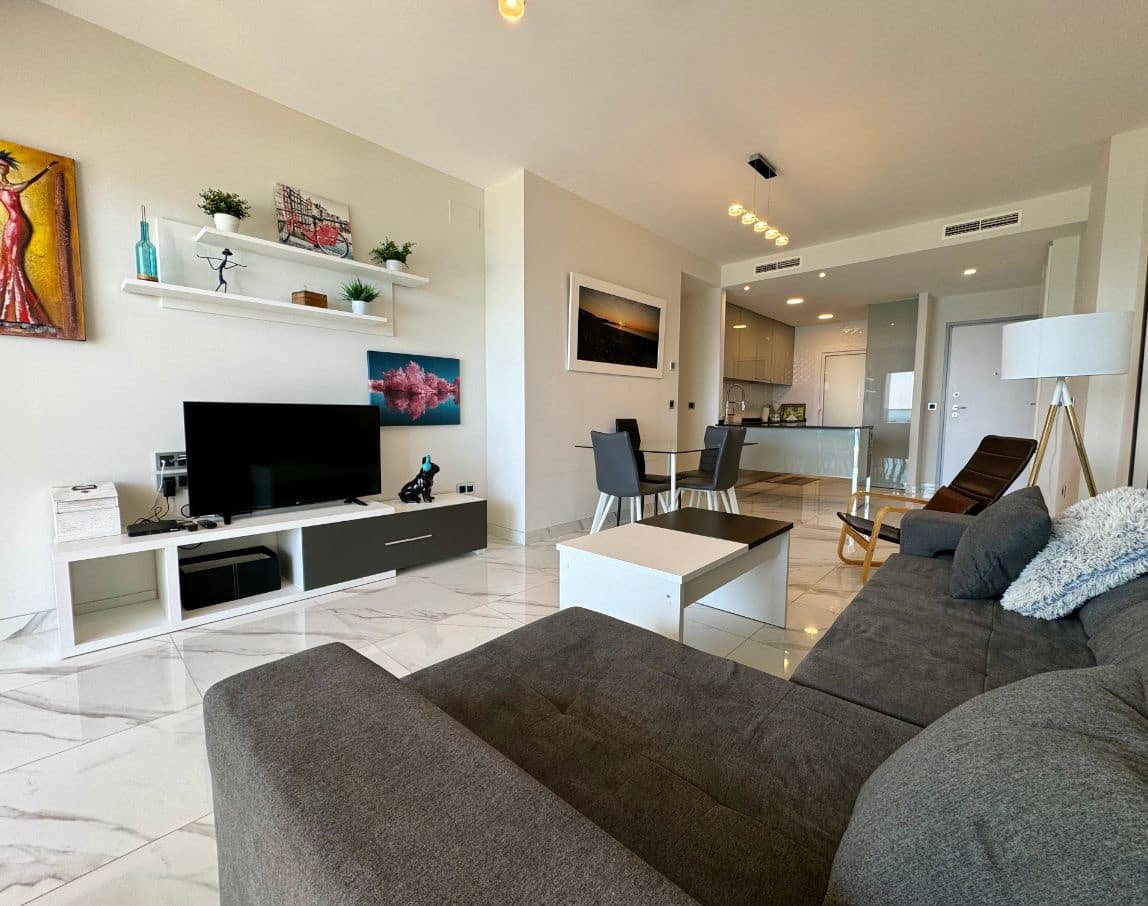 2 soveværelse Lejlighed til salg i Benidorm med swimmingpool garage - € 640.000 (Ref: 9588351)