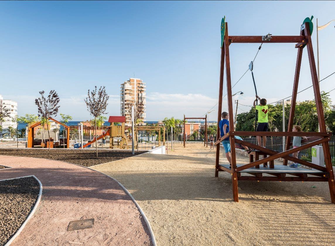 2 soveværelse Lejlighed til salg i Benidorm med swimmingpool garage - € 640.000 (Ref: 9588351)