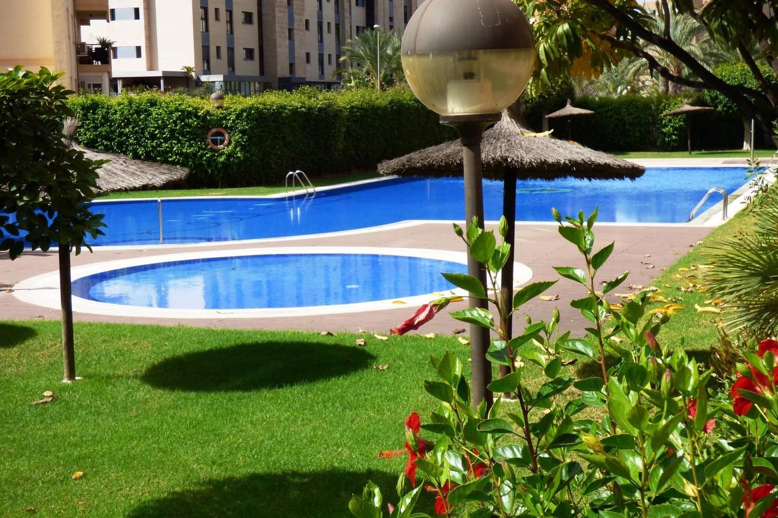 4 Zimmer Apartment zu verkaufen in Alicante / Alacant Stadt mit Pool Garage - 575.000 € (Ref: 9588352)