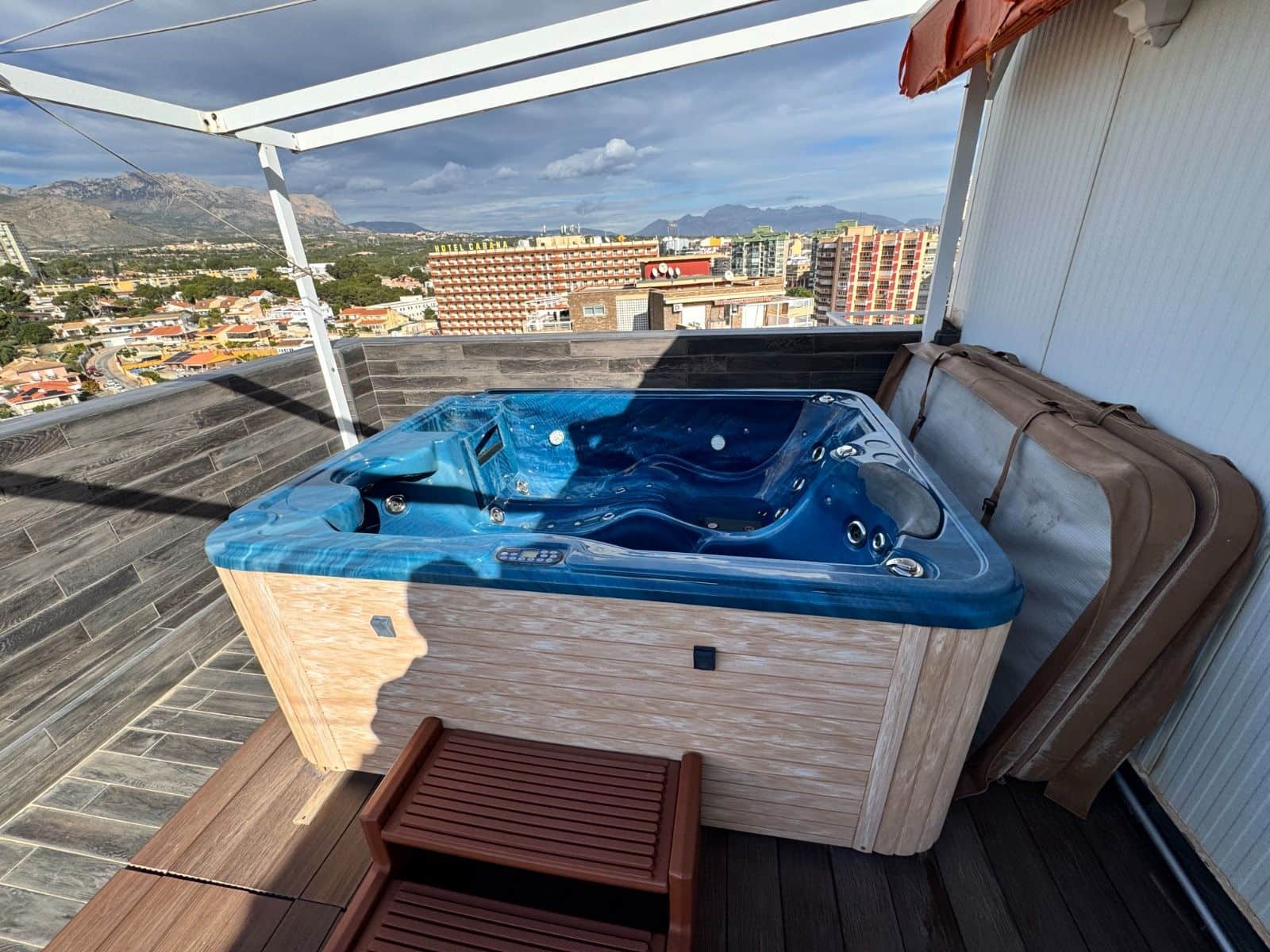 2 sovrum Takvåning till salu i Benidorm med pool garage - 280 000 € (Ref: 9588354)