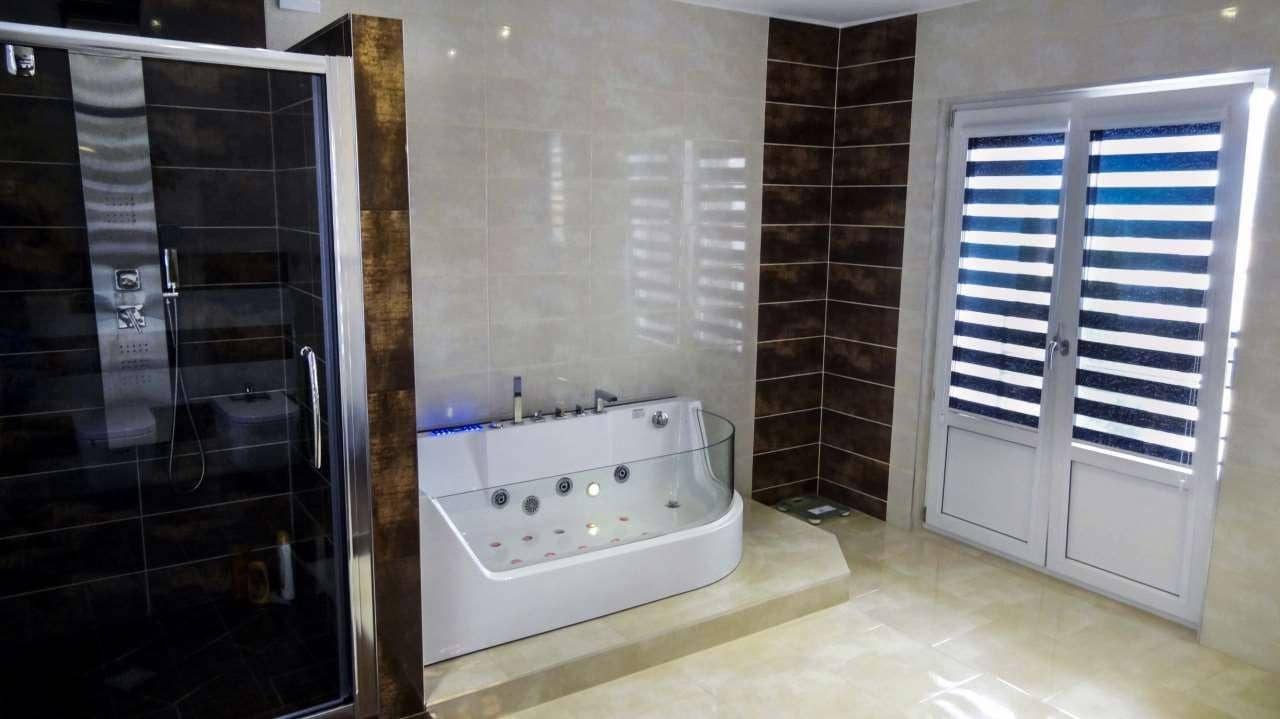 Chalet de 5 habitaciones en Alfaz del Pi / L'Alfàs del Pi en venta con piscina - 1.250.000 € (Ref: 9591949)