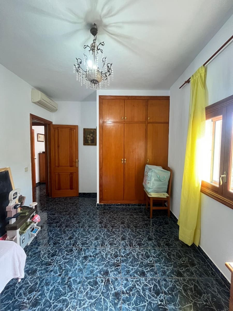 Apartamento de 3 habitaciones en Consell en venta con piscina garaje - 890.000 € (Ref: 10080069)