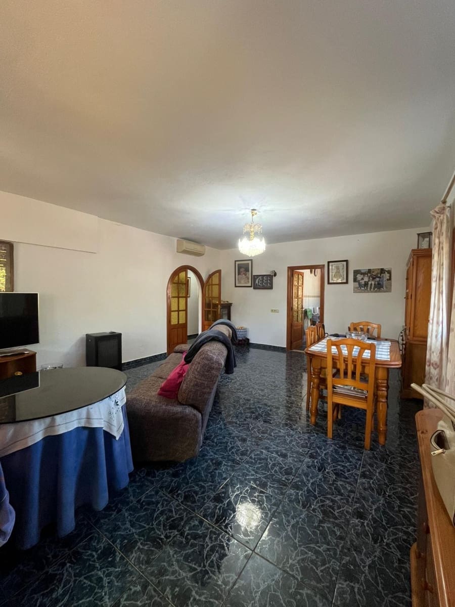 Apartamento de 3 habitaciones en Consell en venta con piscina garaje - 890.000 € (Ref: 10080069)