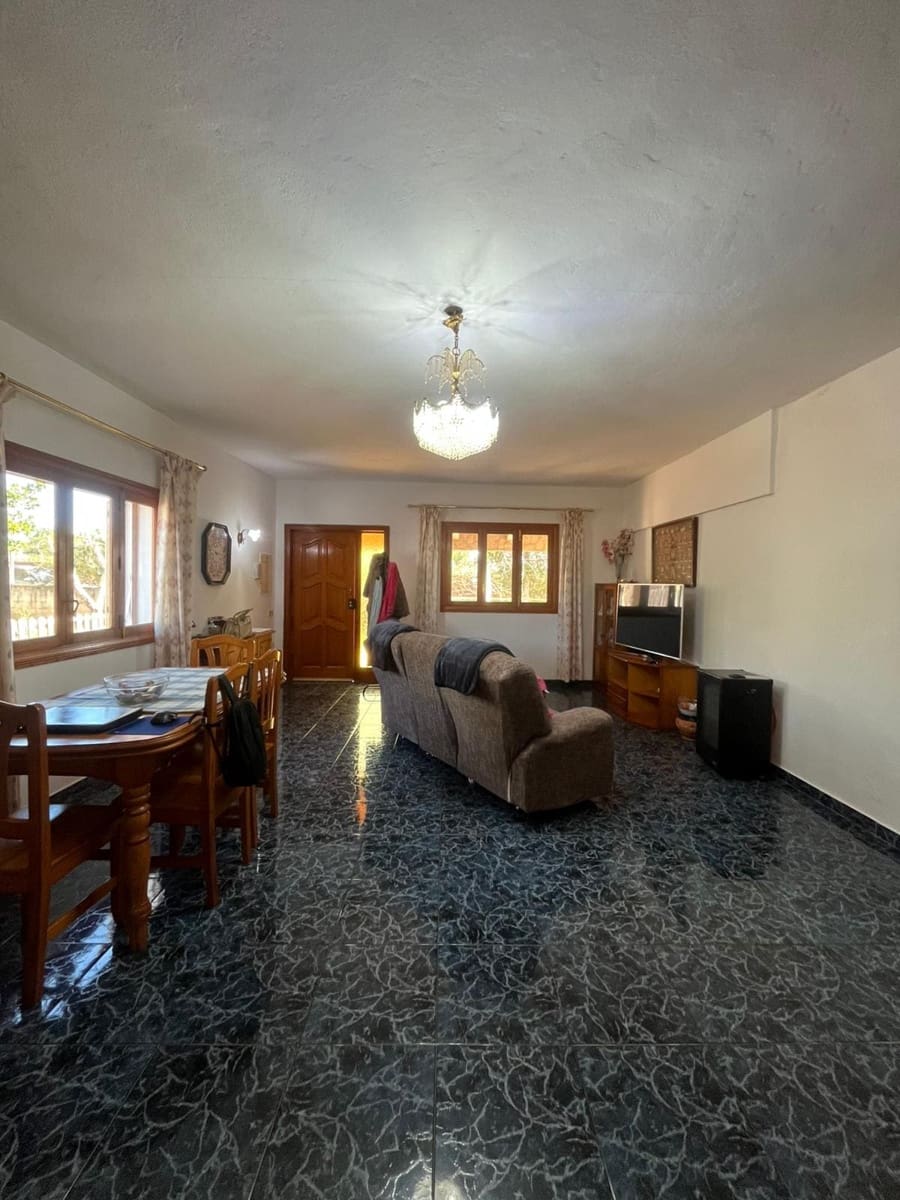 Apartamento de 3 habitaciones en Consell en venta con piscina garaje - 890.000 € (Ref: 10080069)