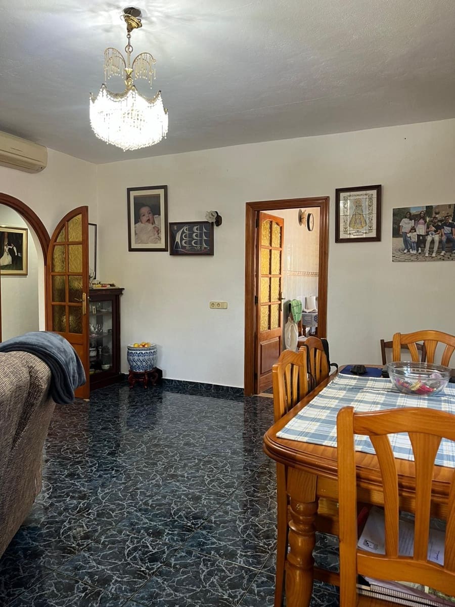 Apartamento de 3 habitaciones en Consell en venta con piscina garaje - 890.000 € (Ref: 10080069)