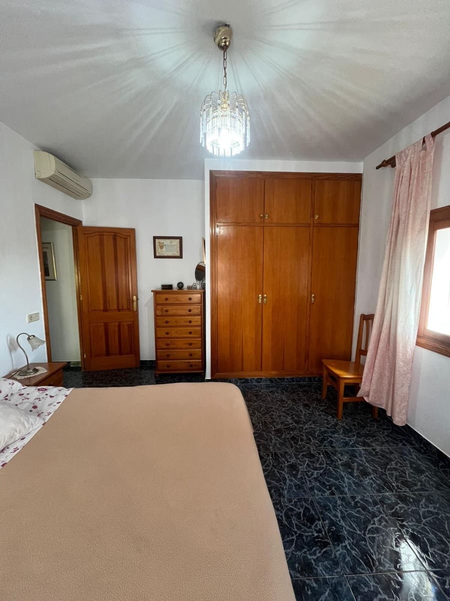 Apartamento de 3 habitaciones en Consell en venta con piscina garaje - 890.000 € (Ref: 10080069)