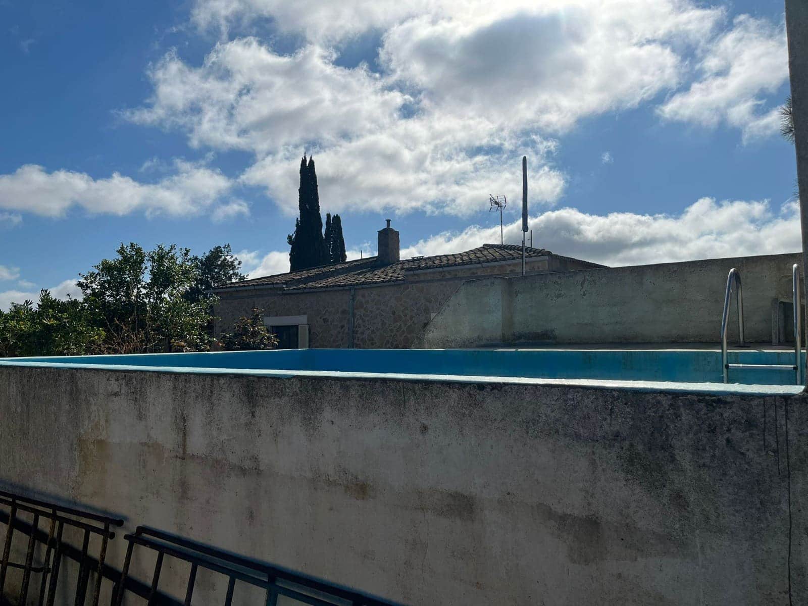 Apartamento de 3 habitaciones en Consell en venta con piscina garaje - 890.000 € (Ref: 10080069)