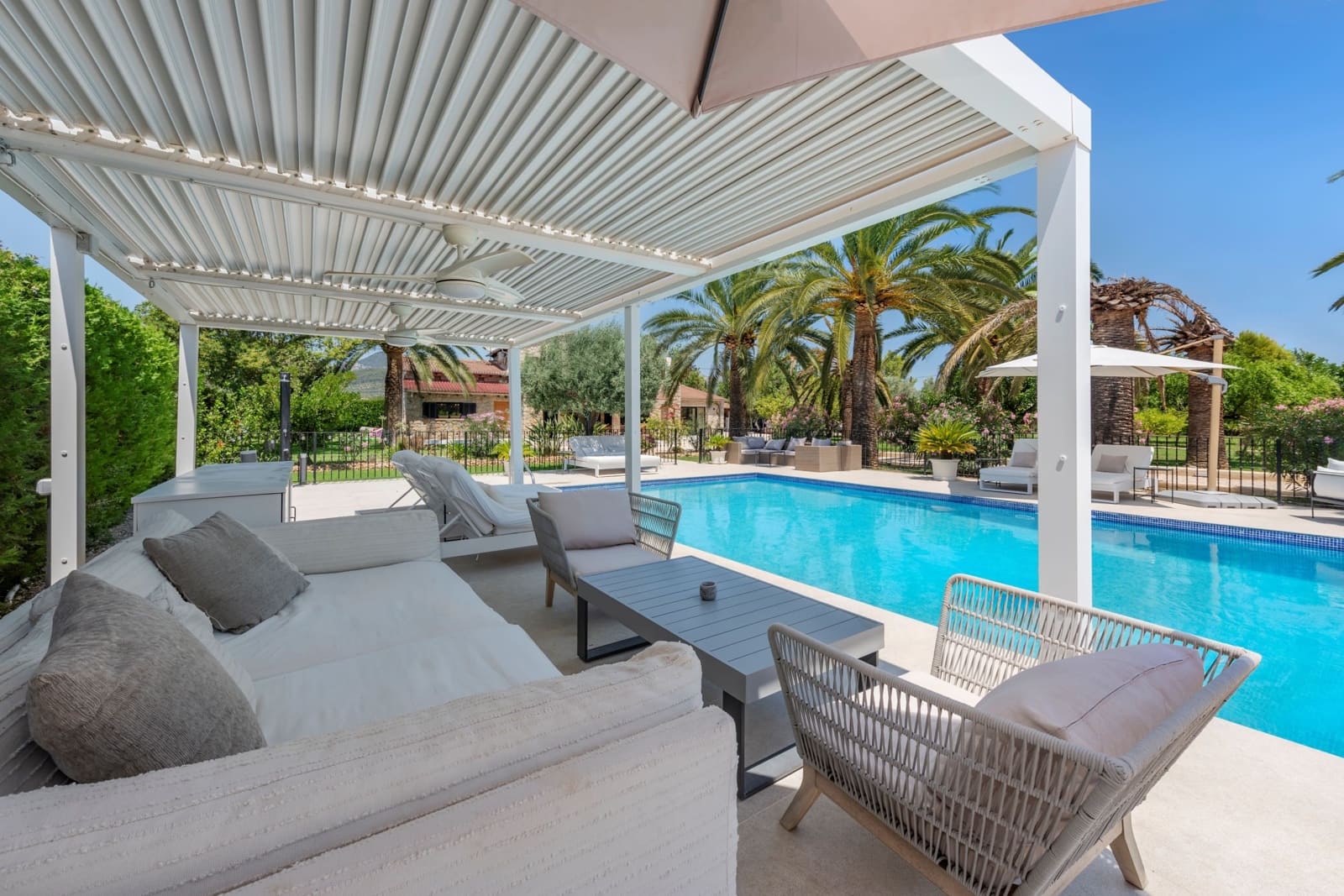 Apartamento de 8 habitaciones en Binissalem en venta con piscina - 3.400.000 € (Ref: 10080080)