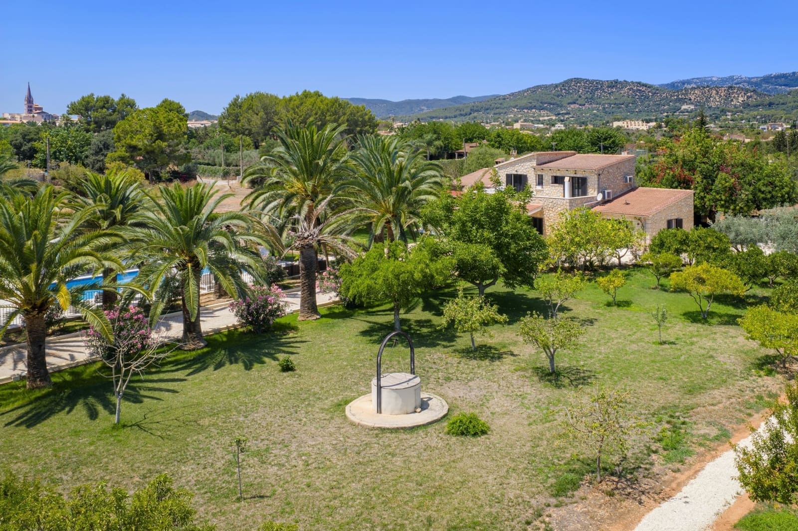 Apartamento de 8 habitaciones en Binissalem en venta con piscina - 3.400.000 € (Ref: 10080080)