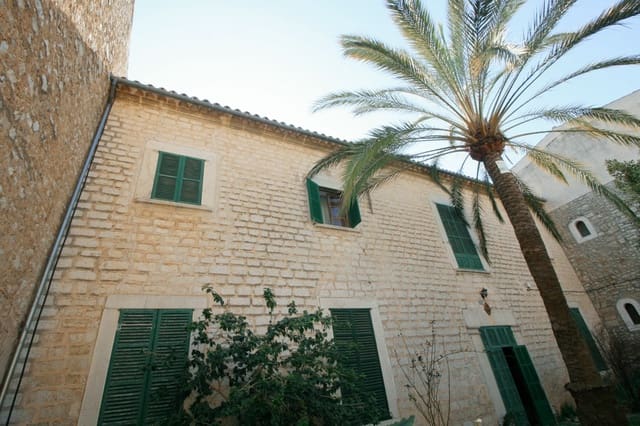 Apartamento de 8 habitaciones en Binissalem en venta con piscina - 1.850.000 € (Ref: 10080096)