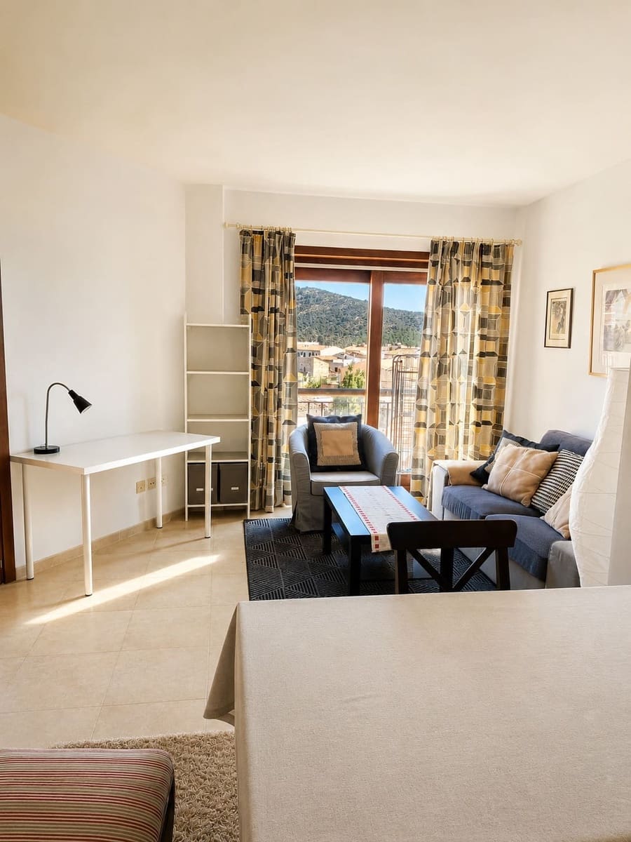 3 bedroom Apartment for sale in Alaro with pool - € 350,000 (Ref: 10080110)