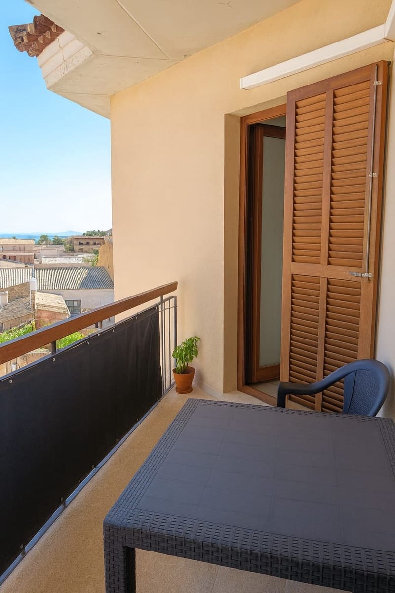 3 bedroom Apartment for sale in Alaro with pool - € 350,000 (Ref: 10080110)
