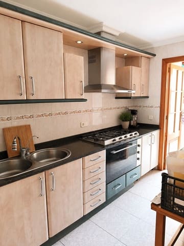 3 bedroom Apartment for sale in Cala Ratjada, Capdepera with garage - € 399,000 (Ref: 10139995)