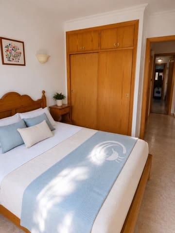 3 bedroom Apartment for sale in Cala Ratjada, Capdepera with garage - € 399,000 (Ref: 10139995)