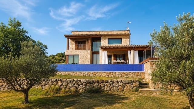 3 sypialnia Finka/Dom wiejski na sprzedaż w Alaró z basenem garażem - 3 700 000 € (Ref: 10139997)
