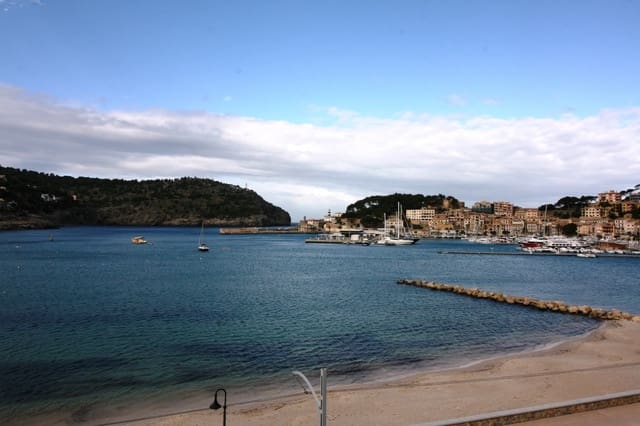 7 soveværelse Byhus til salg i Sóller - € 2.900.000 (Ref: 5146216)