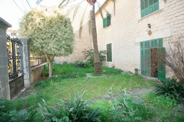 8 soveværelse Byhus til salg i Binissalem med swimmingpool - € 1.850.000 (Ref: 7289881)