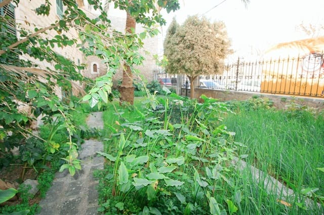 8 soveværelse Byhus til salg i Binissalem med swimmingpool - € 1.850.000 (Ref: 7289881)