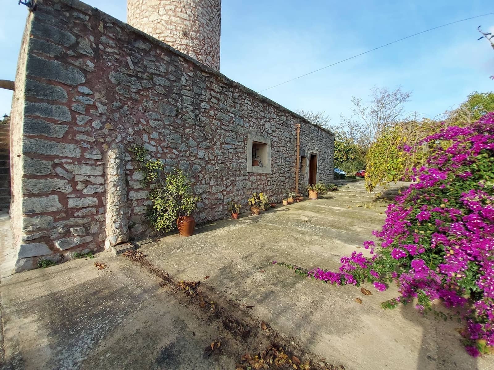 2 soveværelse Finca/Landehus til salg i Binissalem med swimmingpool garage - € 745.000 (Ref: 8066782)