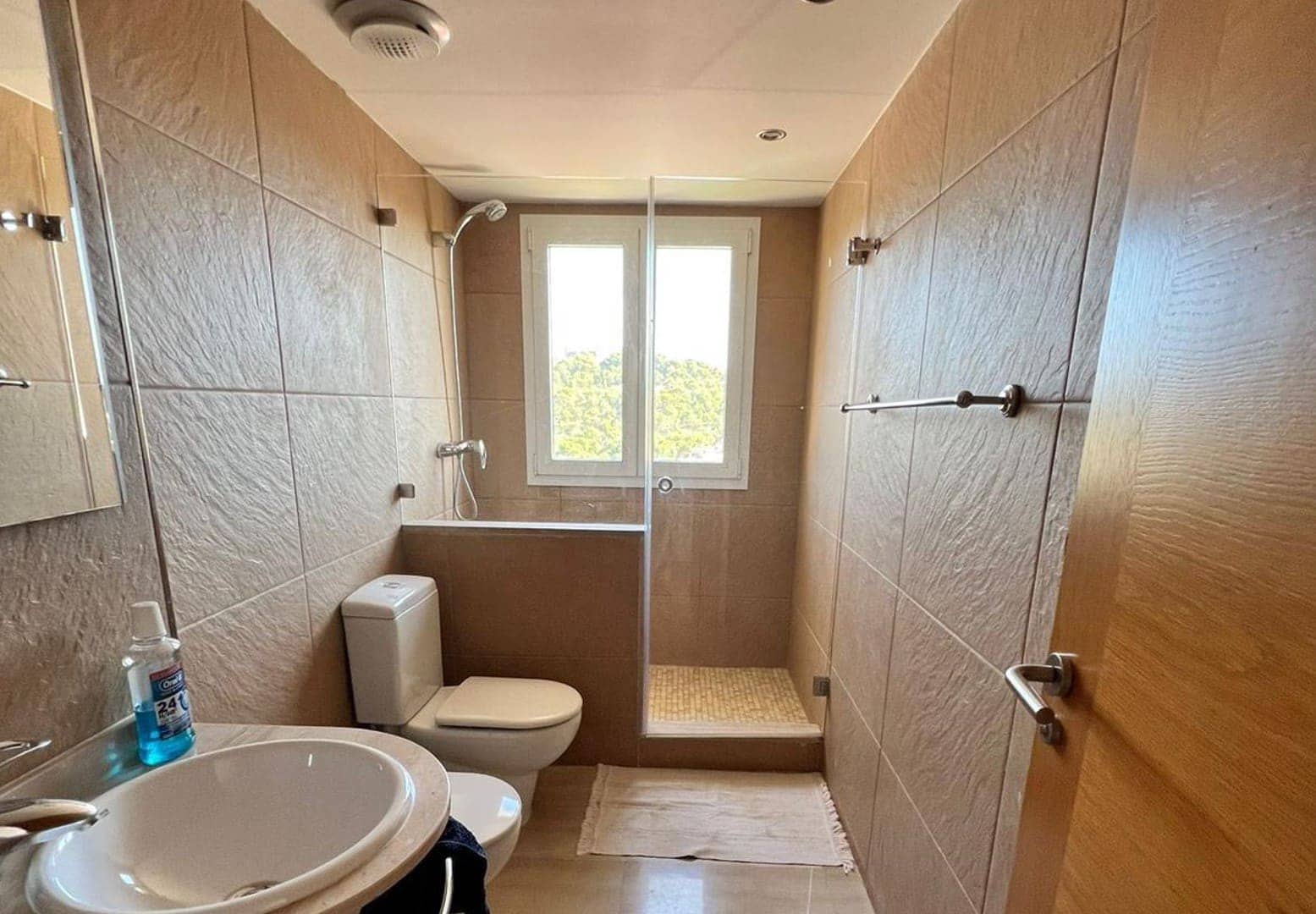 Apartamento de 3 habitaciones en Palma de Mallorca en venta con piscina garaje - 1.200.000 € (Ref: 8556133)