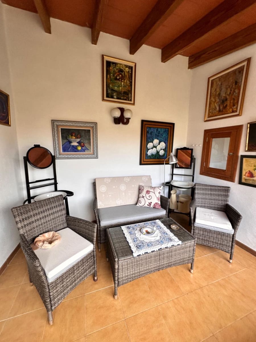 7 soveværelse Byhus til salg i Binissalem med swimmingpool garage - € 650.000 (Ref: 8583522)