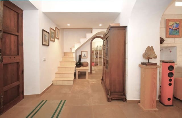 3 quarto Casa em Banda para venda em Costitx - 695 000 € (Ref: 8637775)