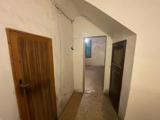 4 slaapkamer Huis te koop in Campanet met zwembad garage - € 400.000 (Ref: 8990171)
