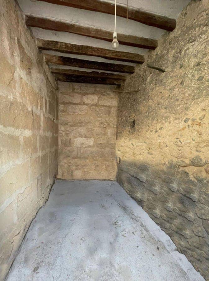 4 soveværelse Byhus til salg i Campanet med swimmingpool garage - € 400.000 (Ref: 8990171)