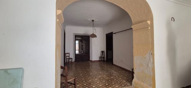 6 bedroom Townhouse for sale in Búger with garage - € 385,000 (Ref: 9015523)